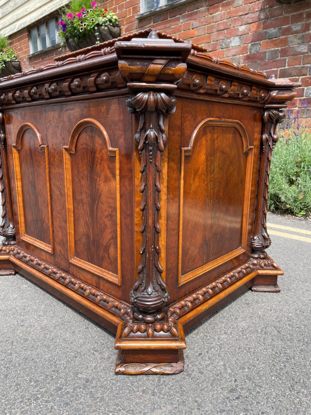 Fine large scale Victorian cellarette View IV