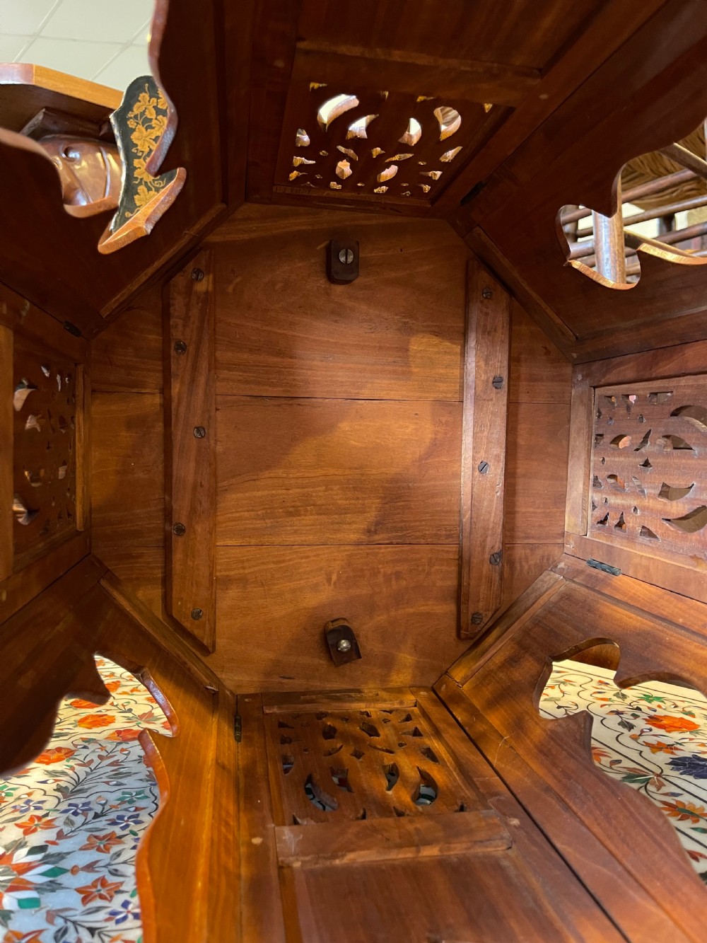 Two ceylonese tables  View IV