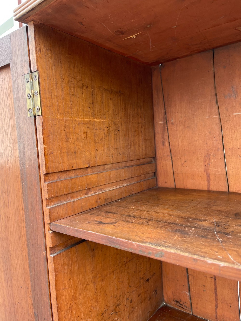 Georgian Mahogany cupboard  View VII