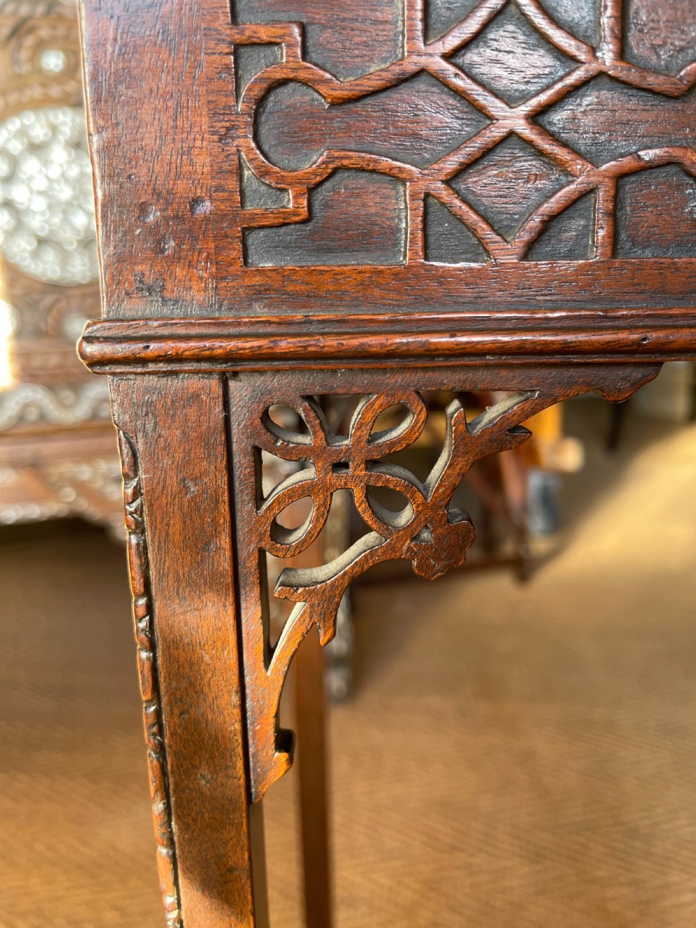 Late Victorian Mahogany urn stand  View II