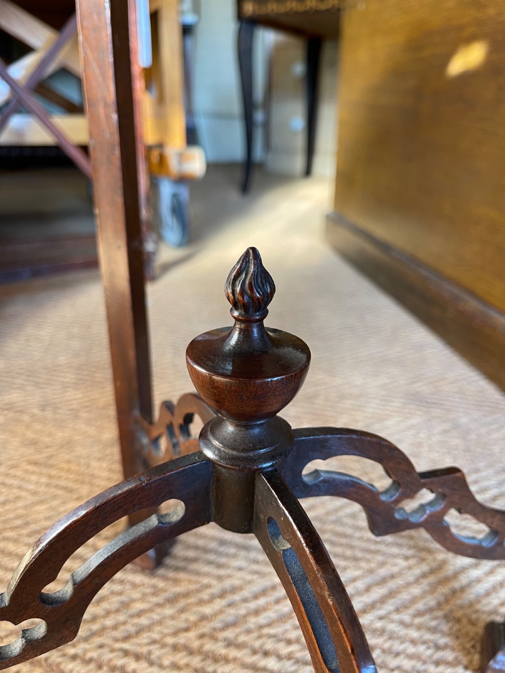 Late Victorian Mahogany urn stand  View III