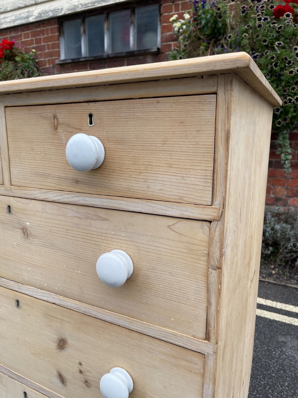 Victorian pine chest View IV