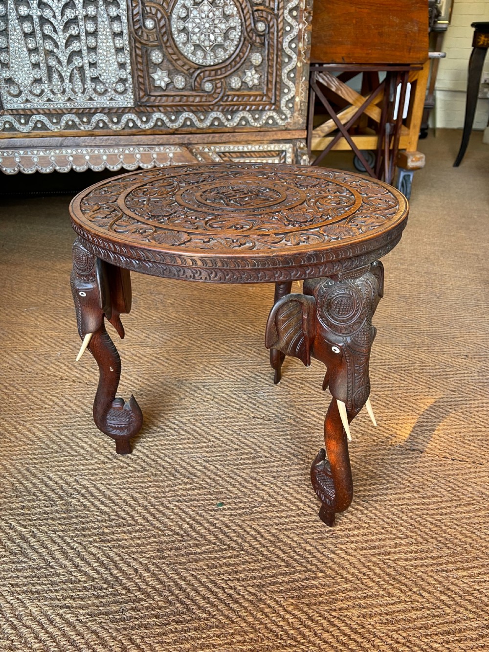 Indian elephant table 