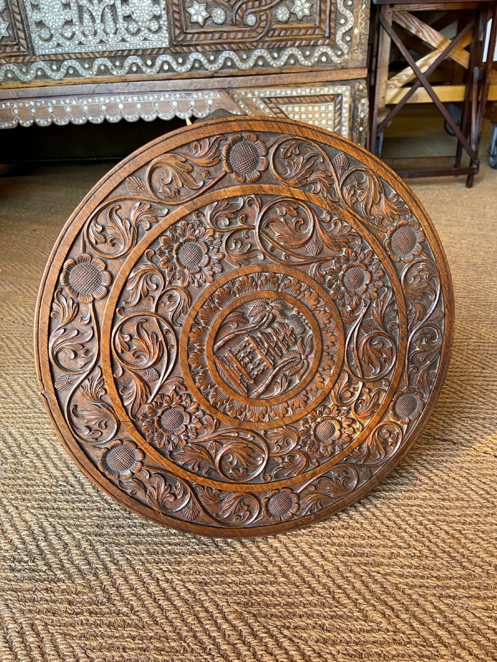 Indian elephant table  View III