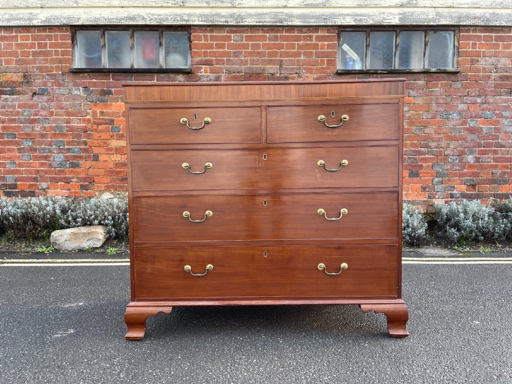 Georgian Mahogany chest