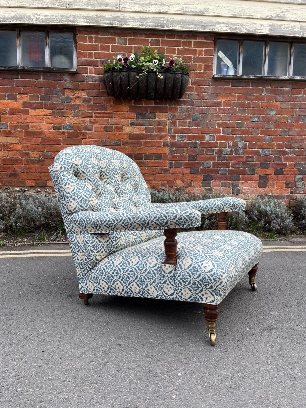Howard and Sons armchair  View IV