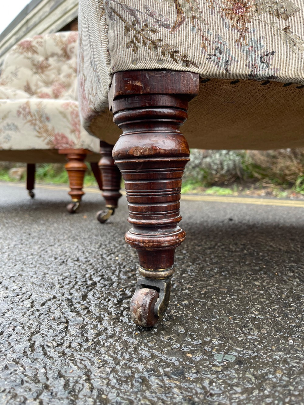 Pair of armchairs  View II