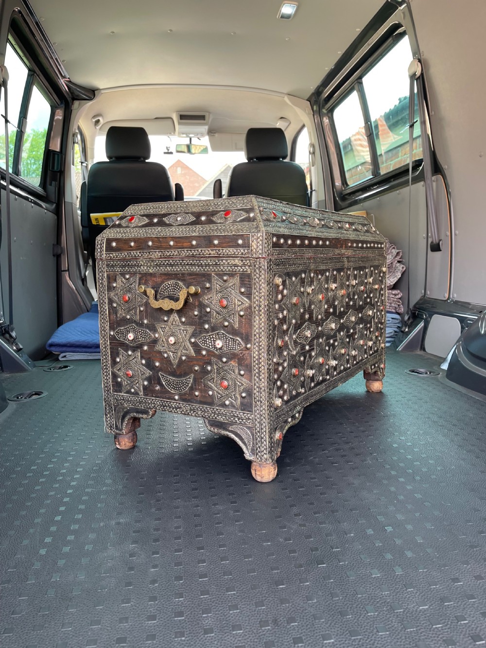 North African chest View VI