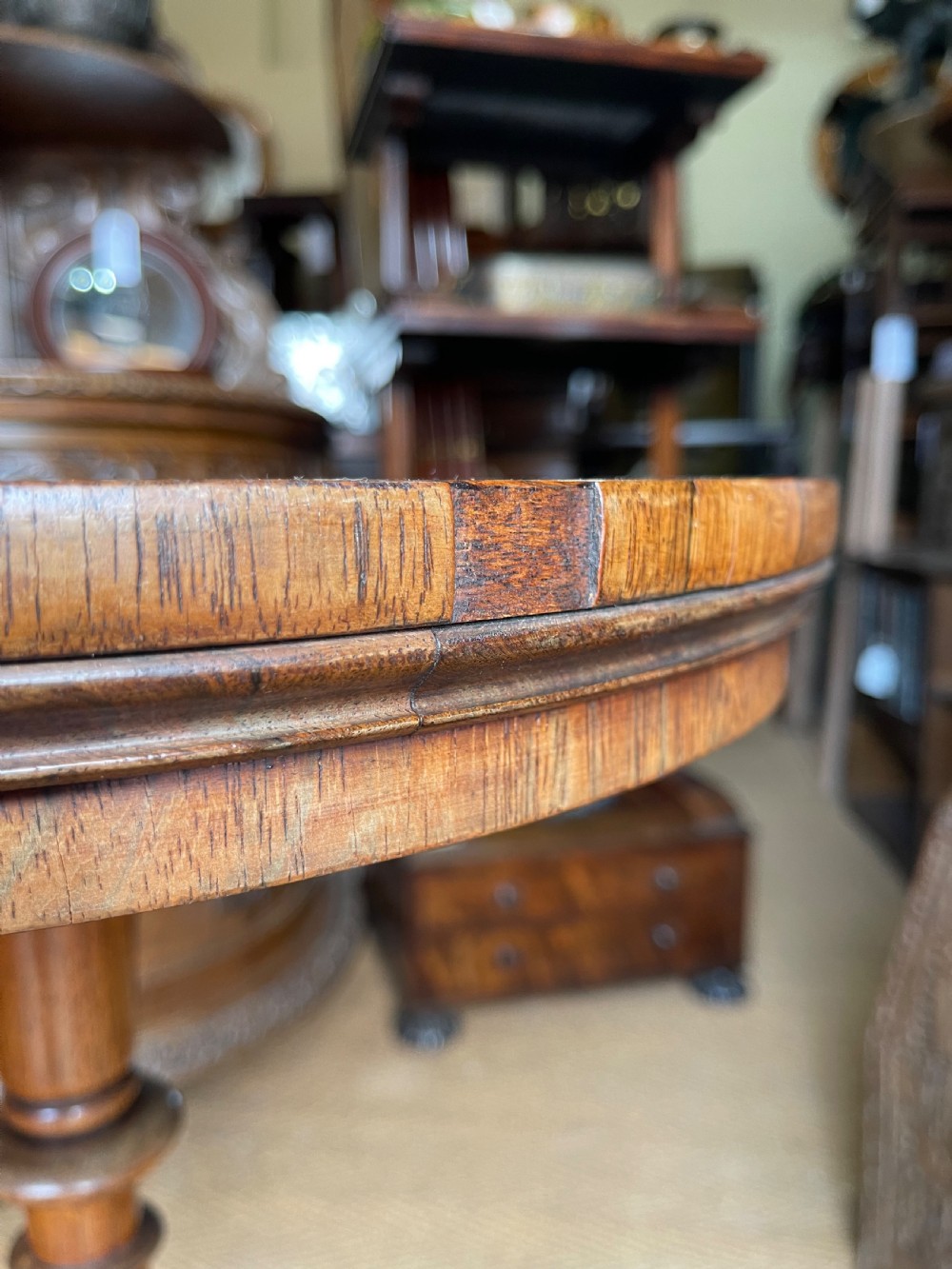 Nineteenth century Rosewood pedestal table  View III