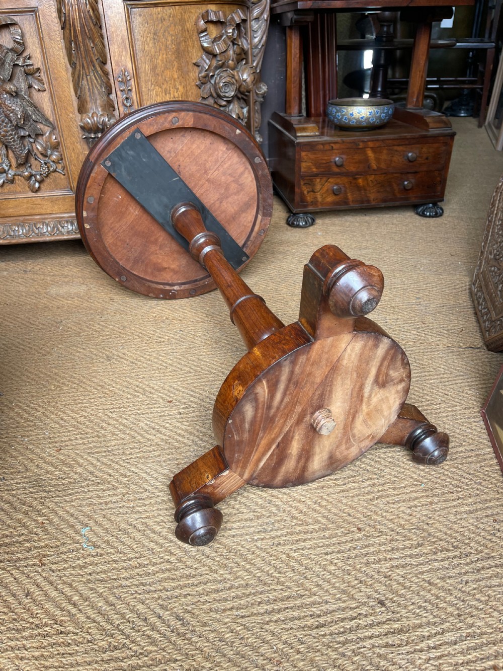 Nineteenth century Rosewood pedestal table  View V