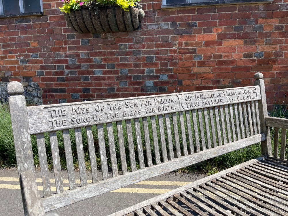 Heals of London teak bench View II