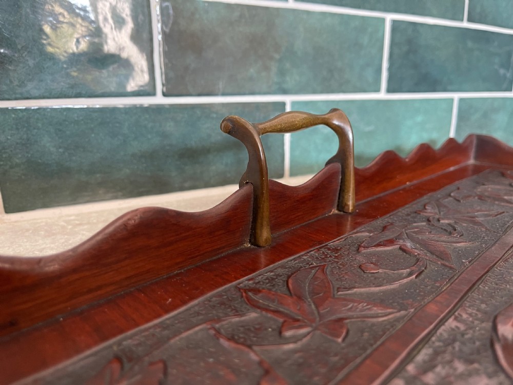 Walnut tray View II