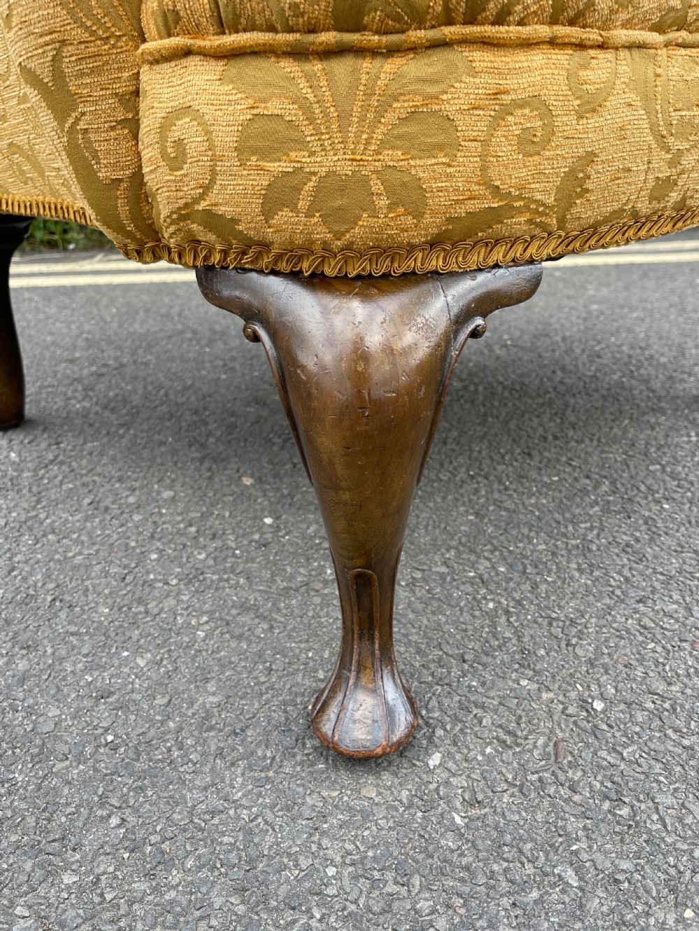 Wing armchair  View II