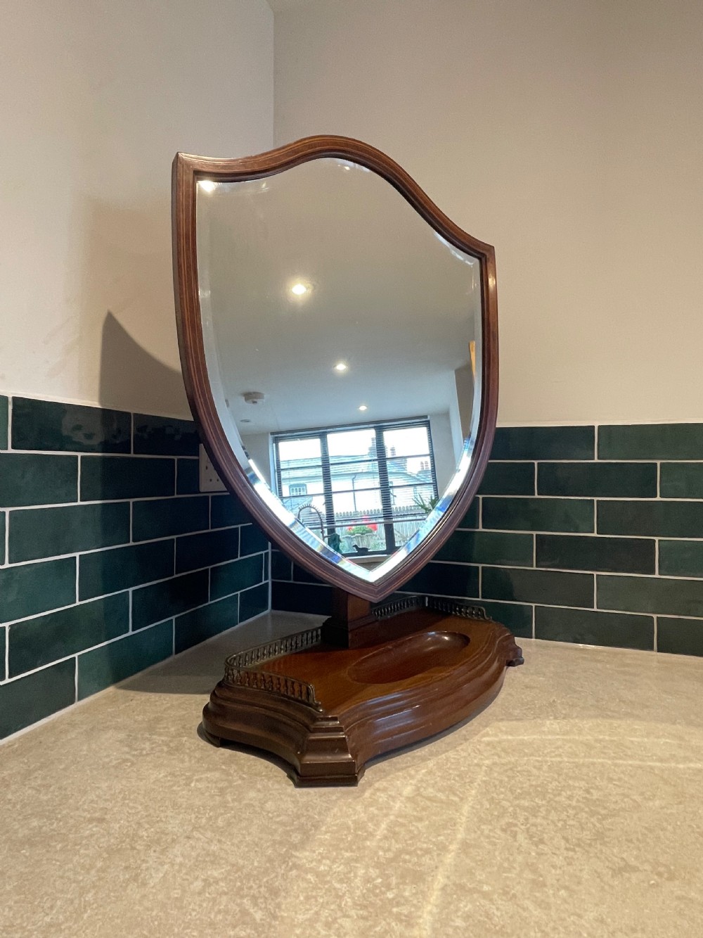 Large late Victorian dressing mirror  View VI