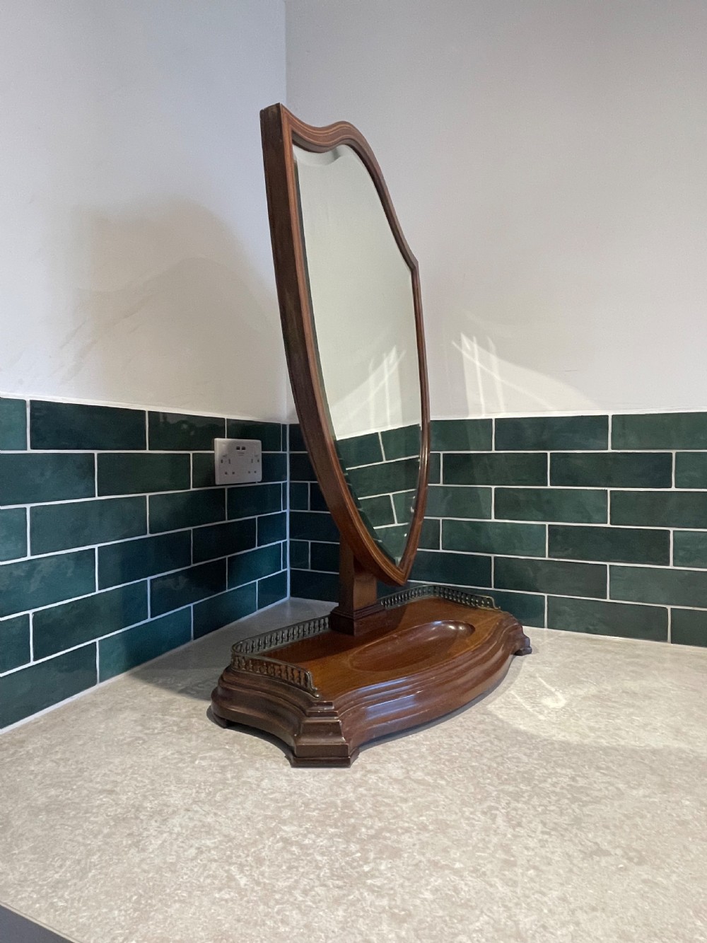 Large late Victorian dressing mirror  View VIII