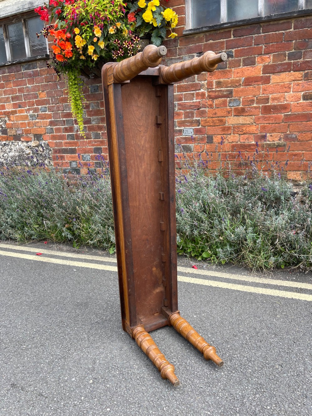 Victorian hall bench View V
