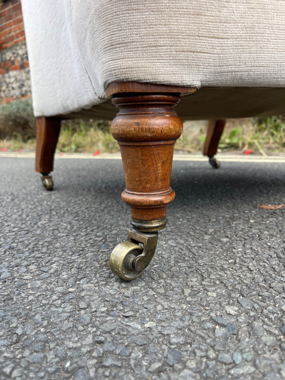 Late Victorian armchair  View III