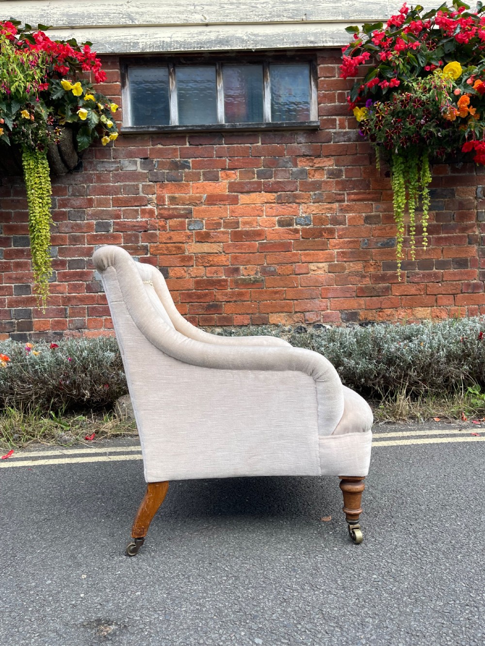 Late Victorian armchair  View IV