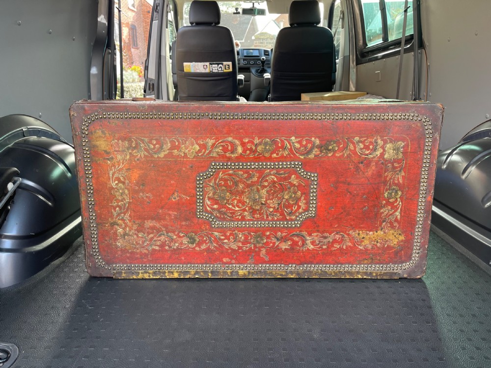 Chinese export painted camphor trunk View XI
