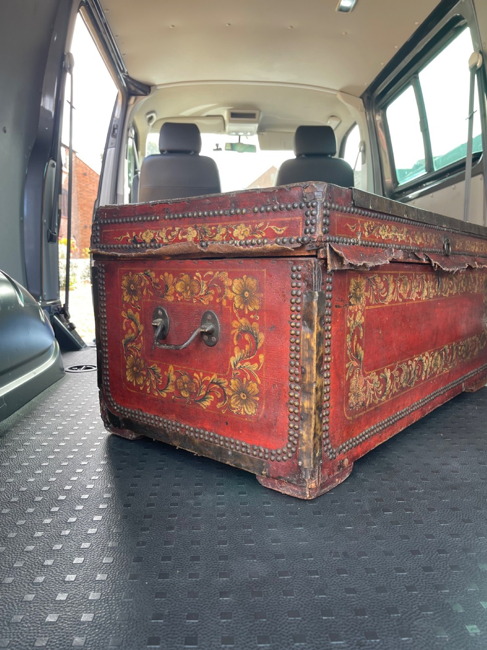 Chinese export painted camphor trunk View XII