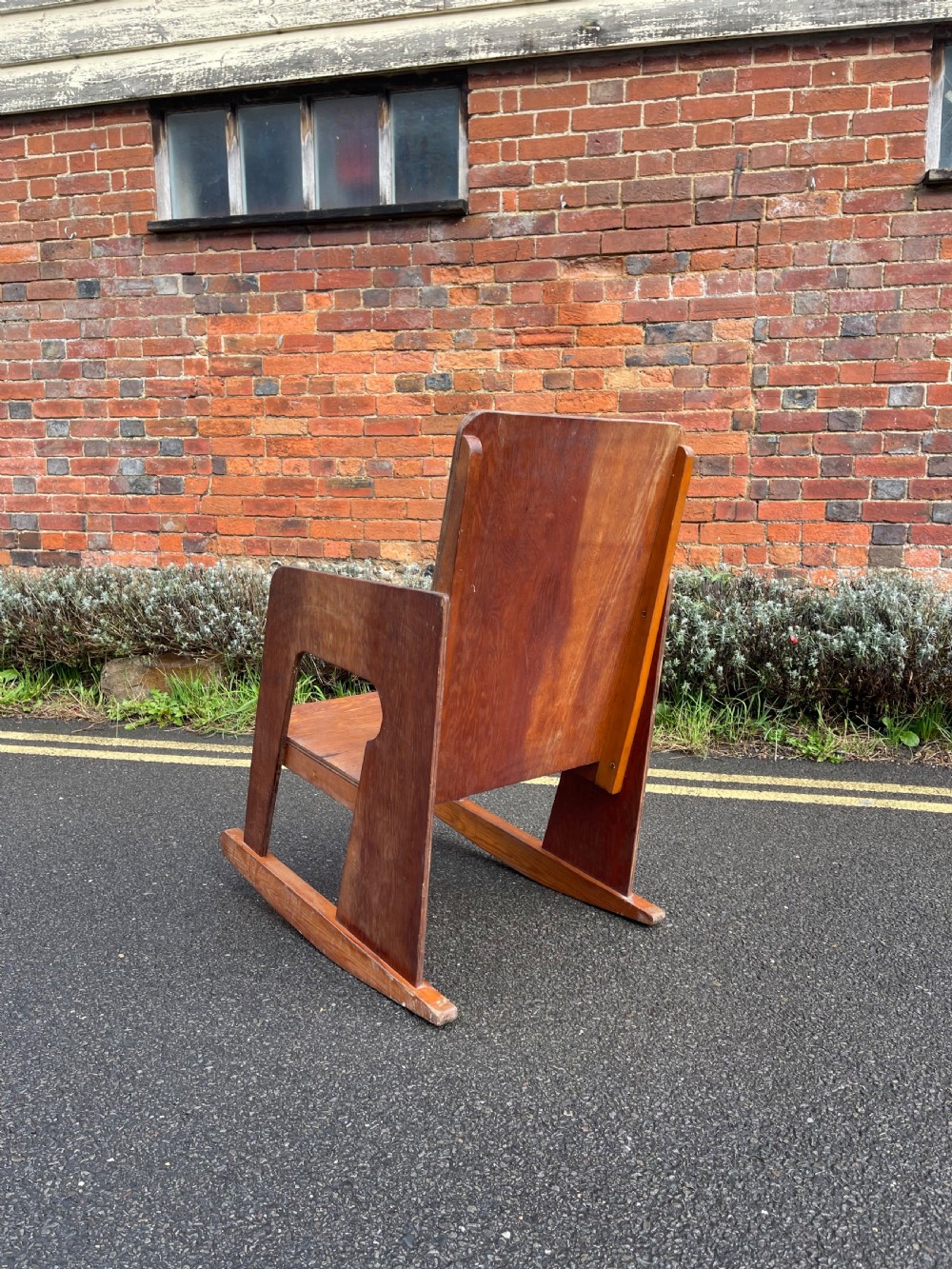Plywood rocking chair  View III