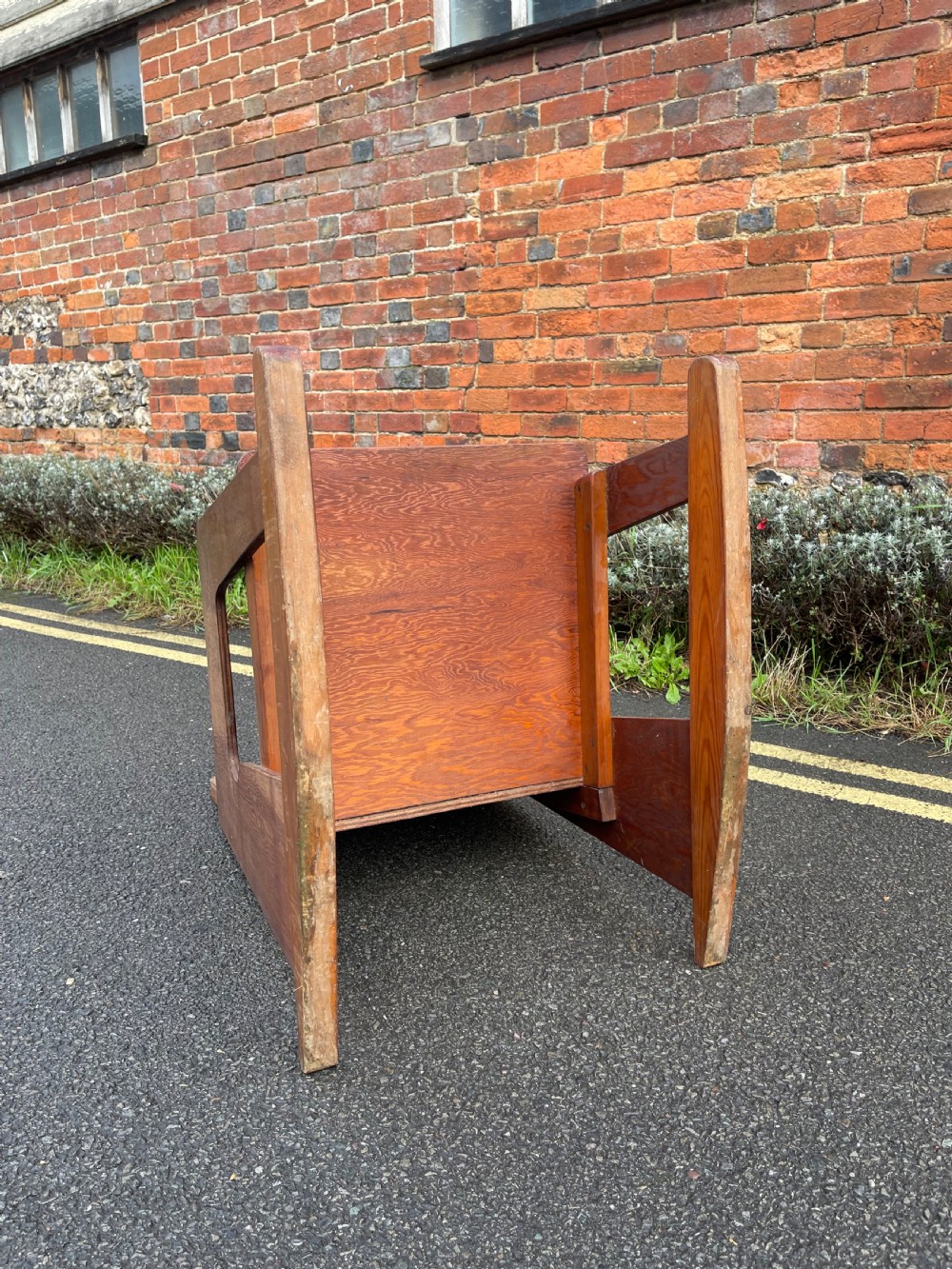 Plywood rocking chair  View VI