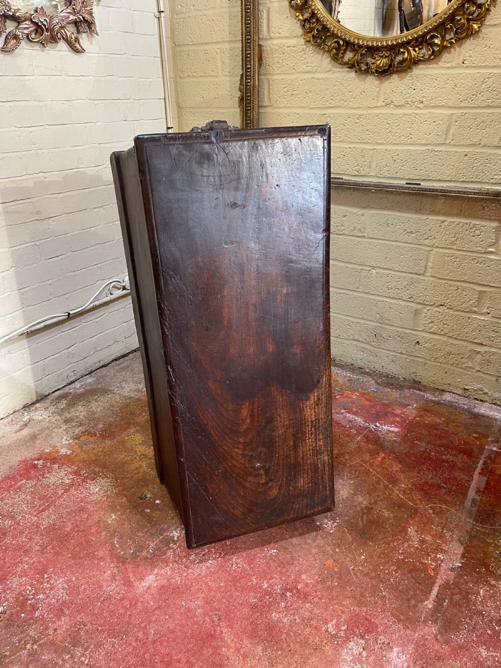 Camphorwood seamans chest View V