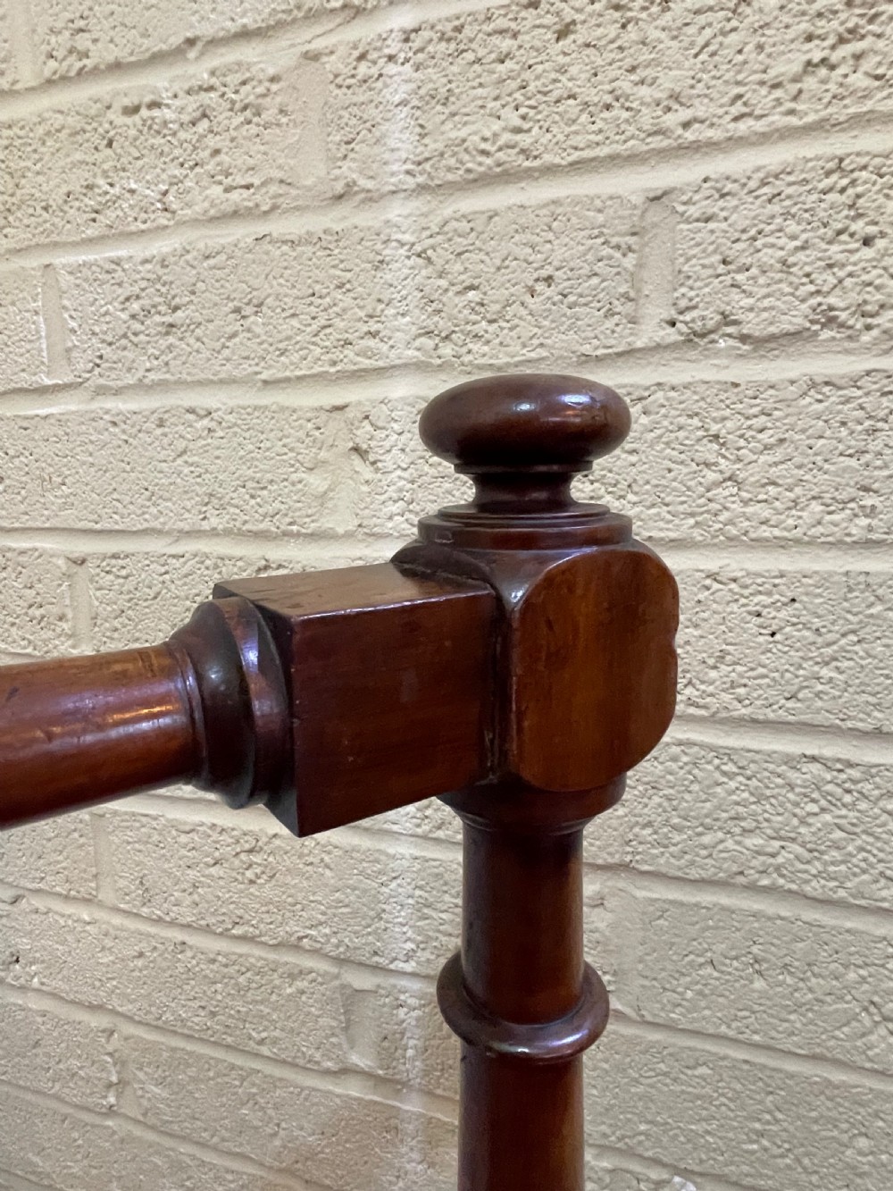 Large country house towel rail View IV