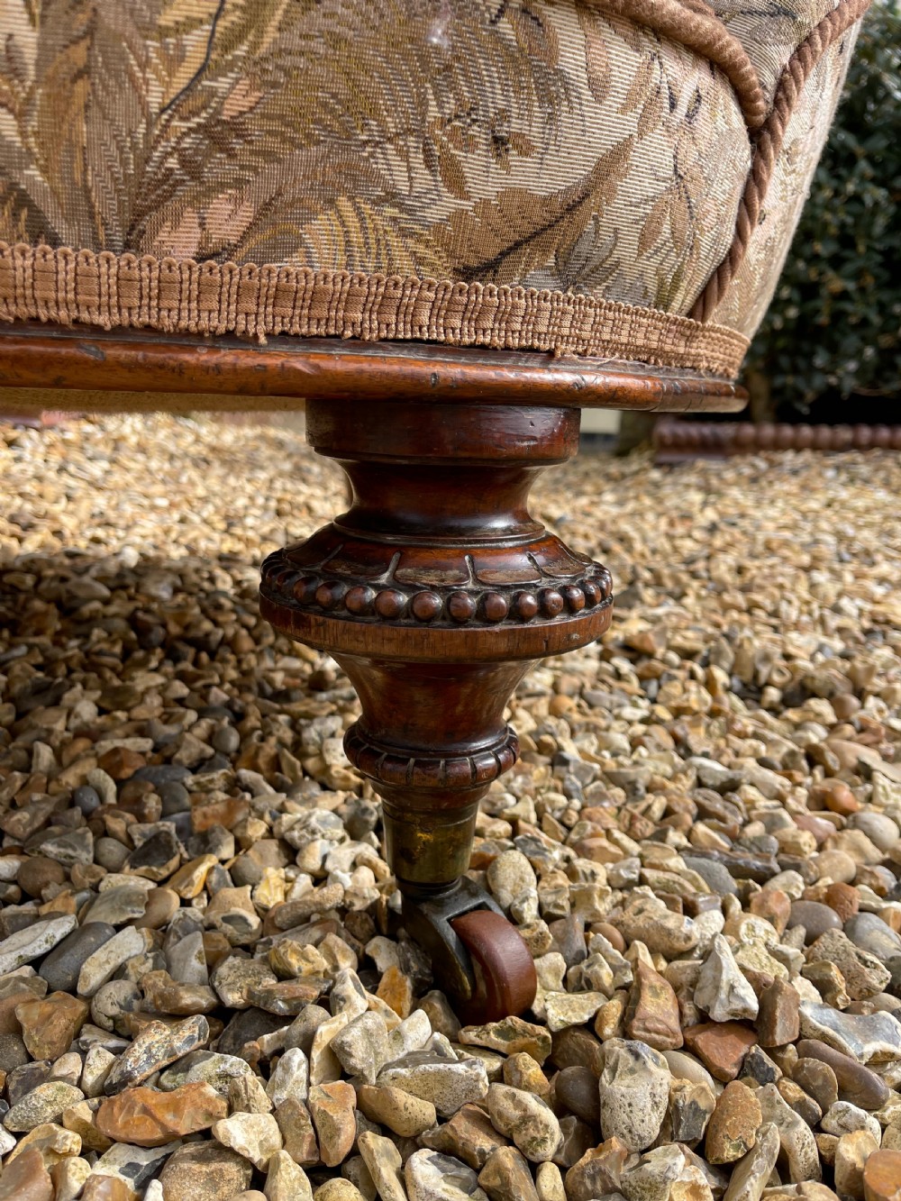 Victorian sofa View II