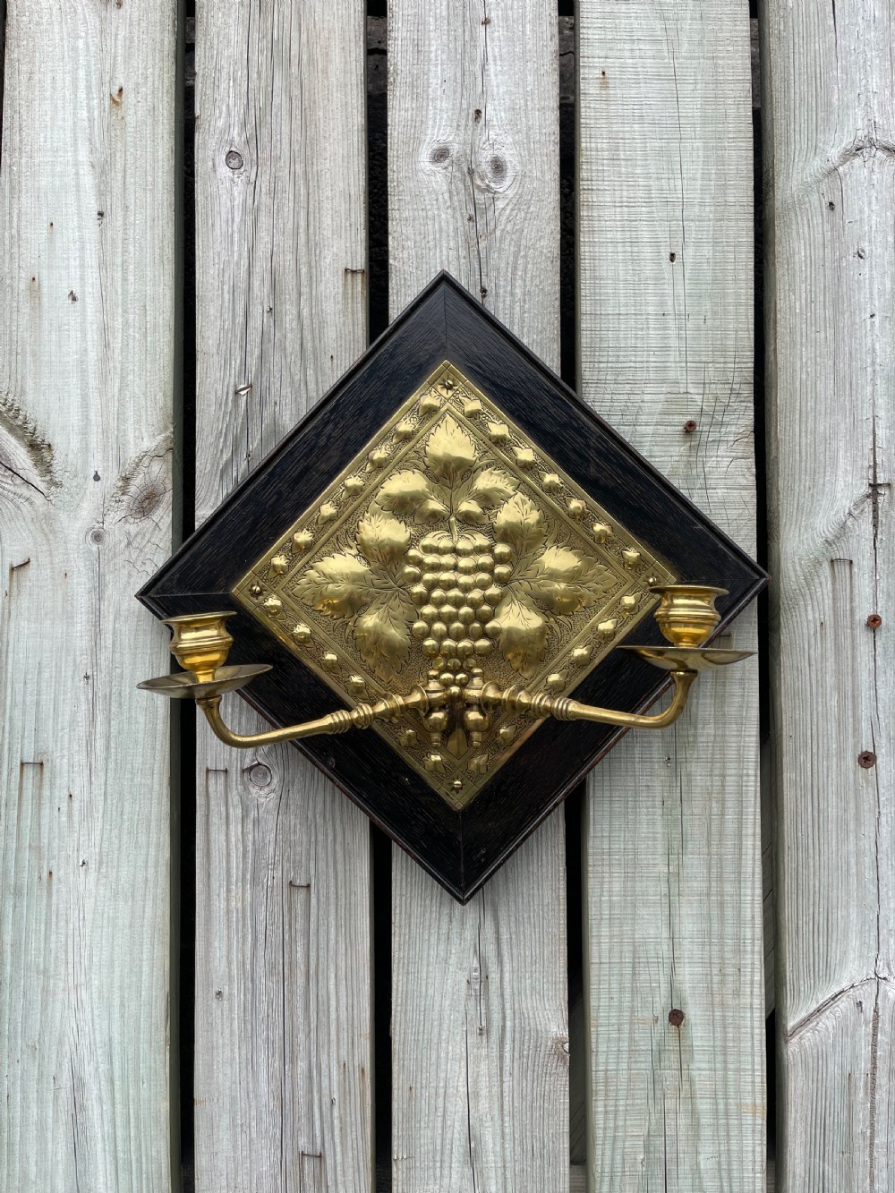Arts and crafts wall sconce