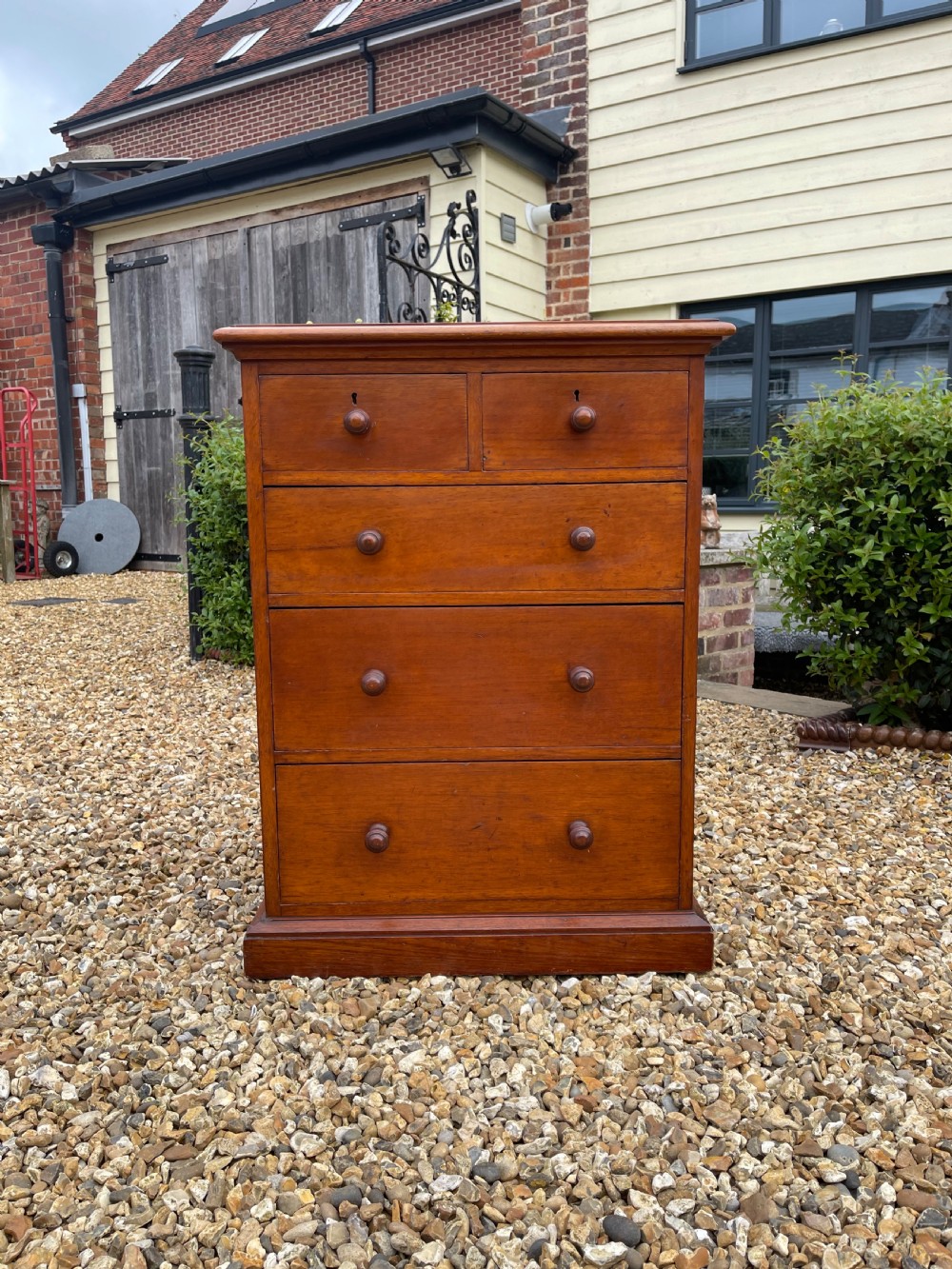 Anglo Indian teak chest View V