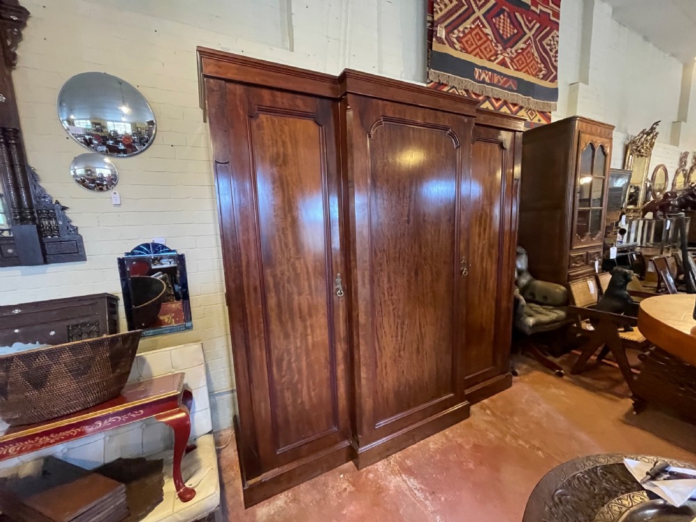 Victorian Mahogany wardrobe 