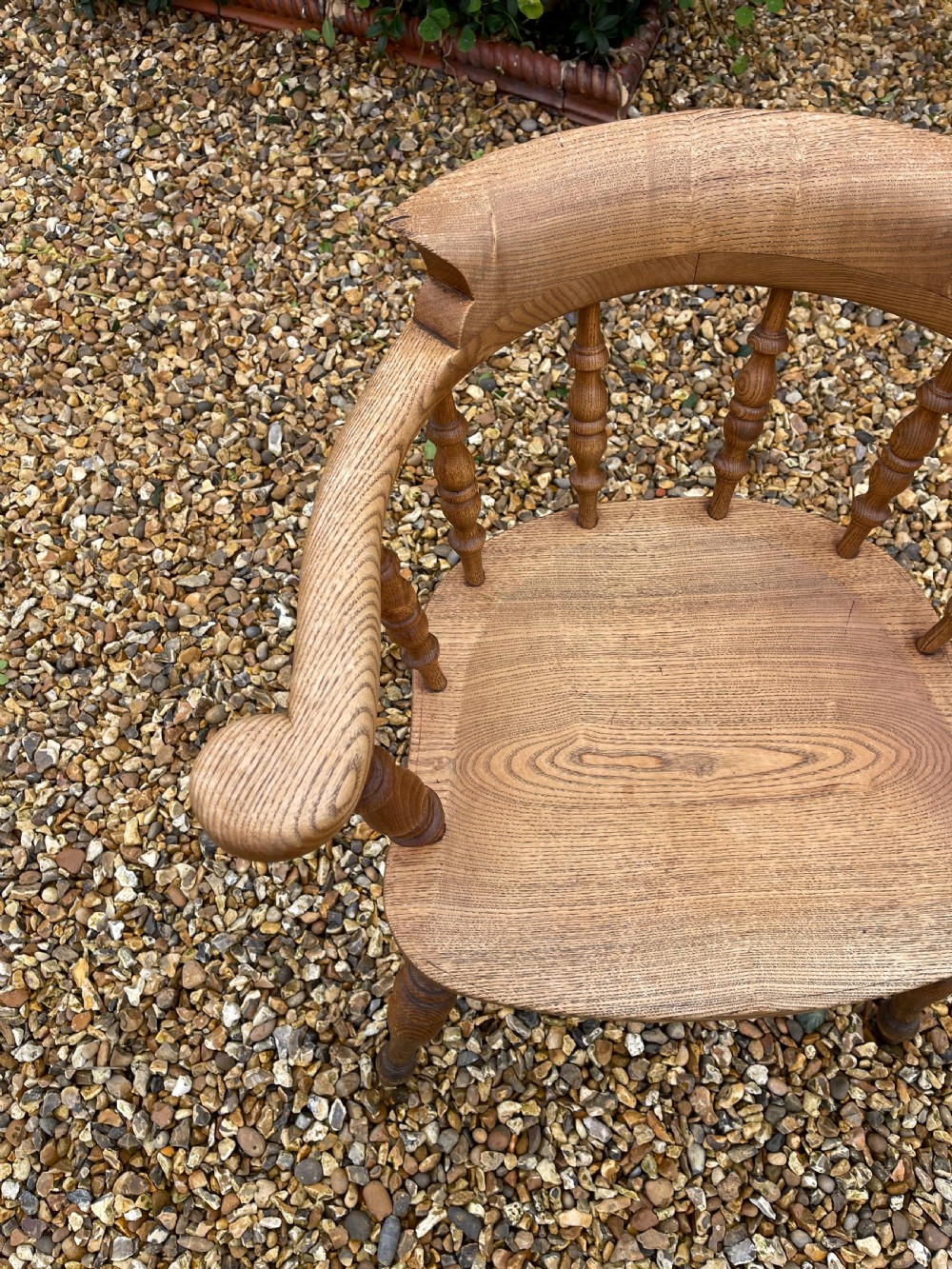 Smokers bow armchair  View II