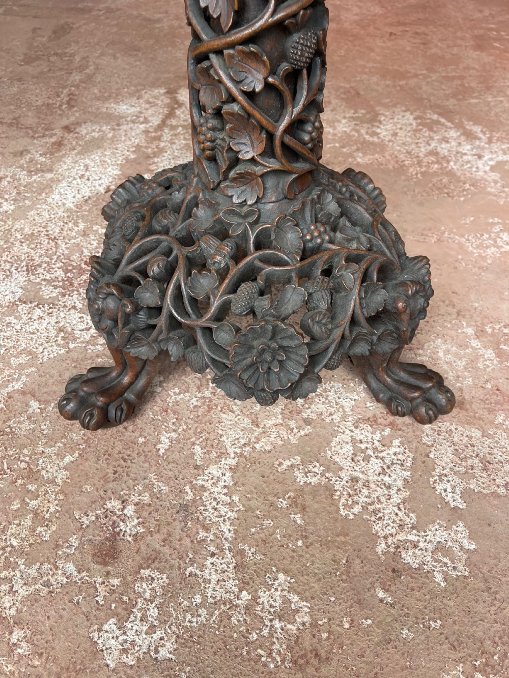 Nineteenth Century Indian pedestal table  View V