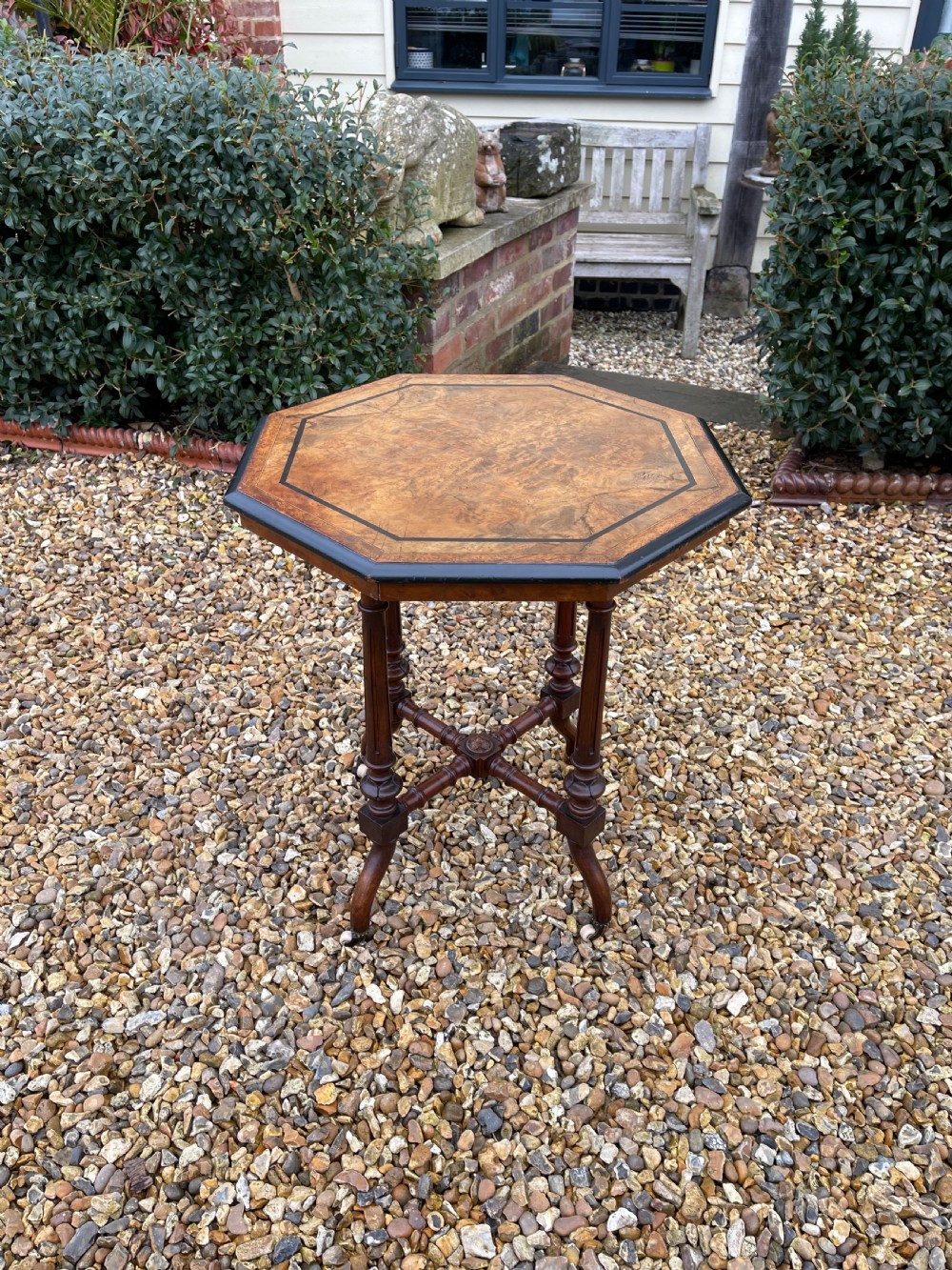 Victorian burr Walnut table 