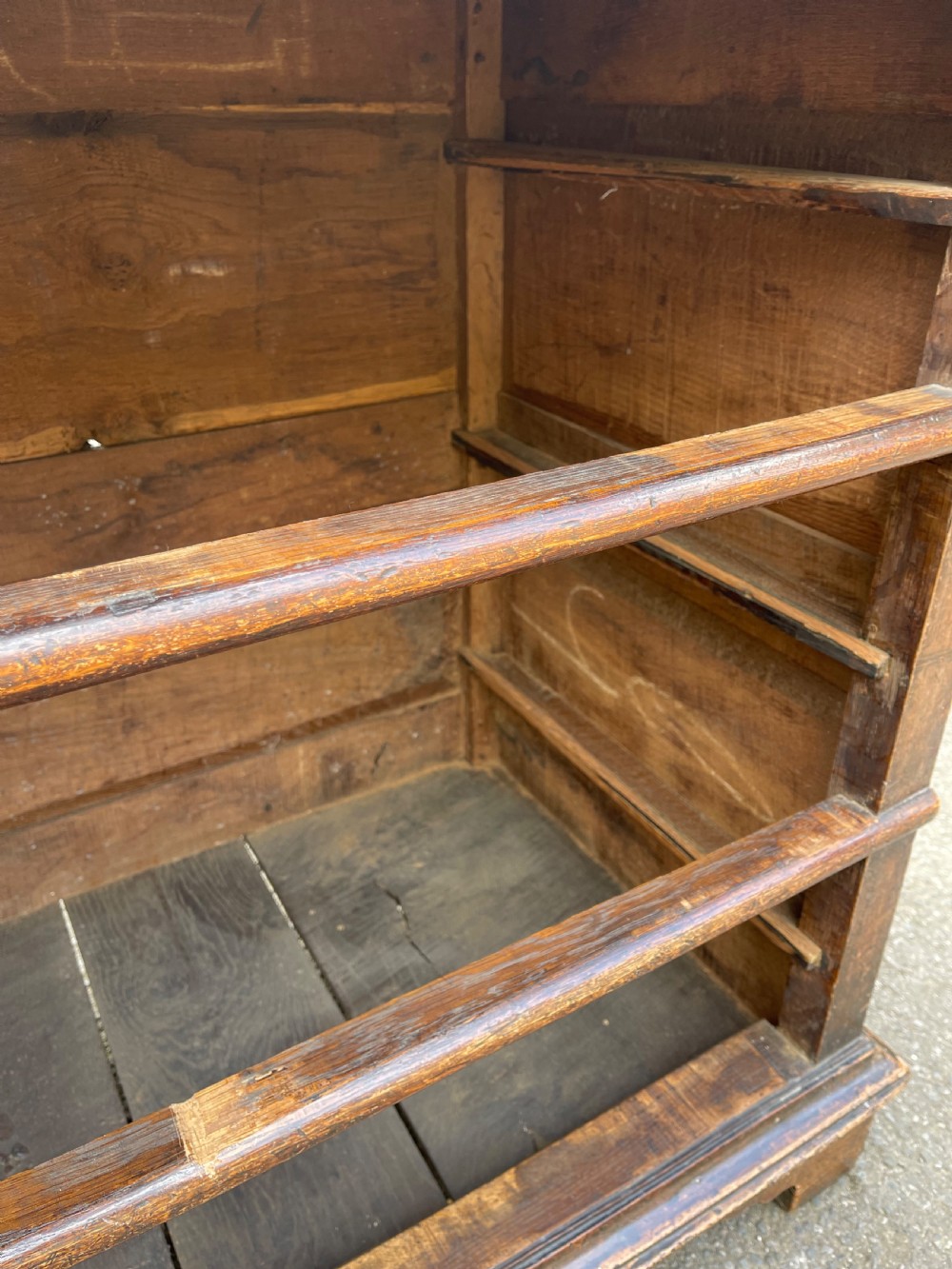 C17 oak chest of drawers  View III