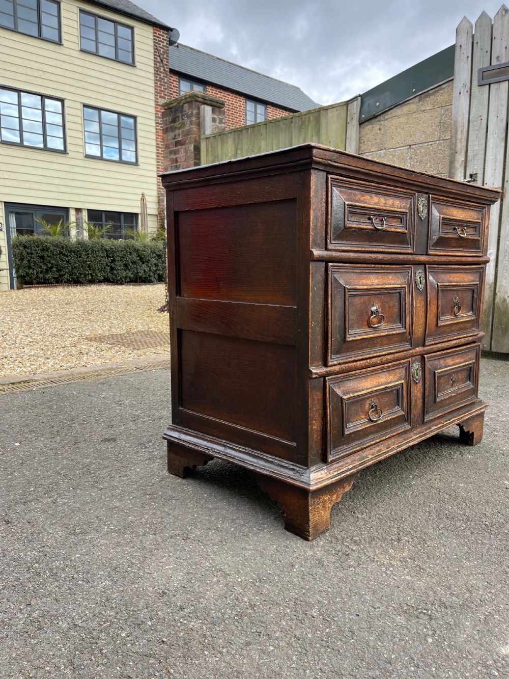 C17 oak chest of drawers  View XIV