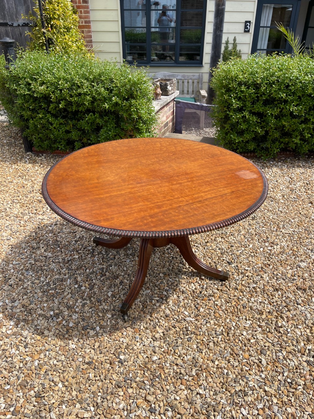 Nineteenth Century mahogany pedestal table  View VII