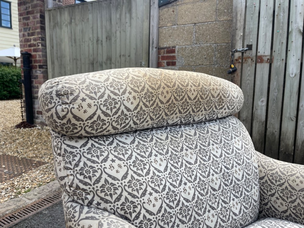 Howard And sons bridgewater armchair  View VIII