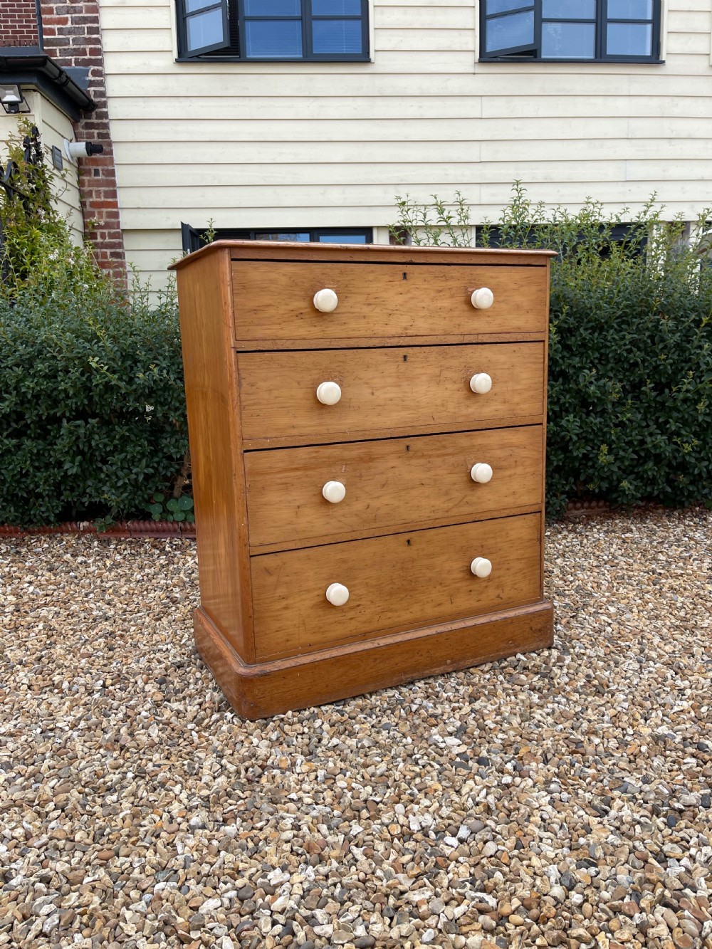 Victorian pine chest 