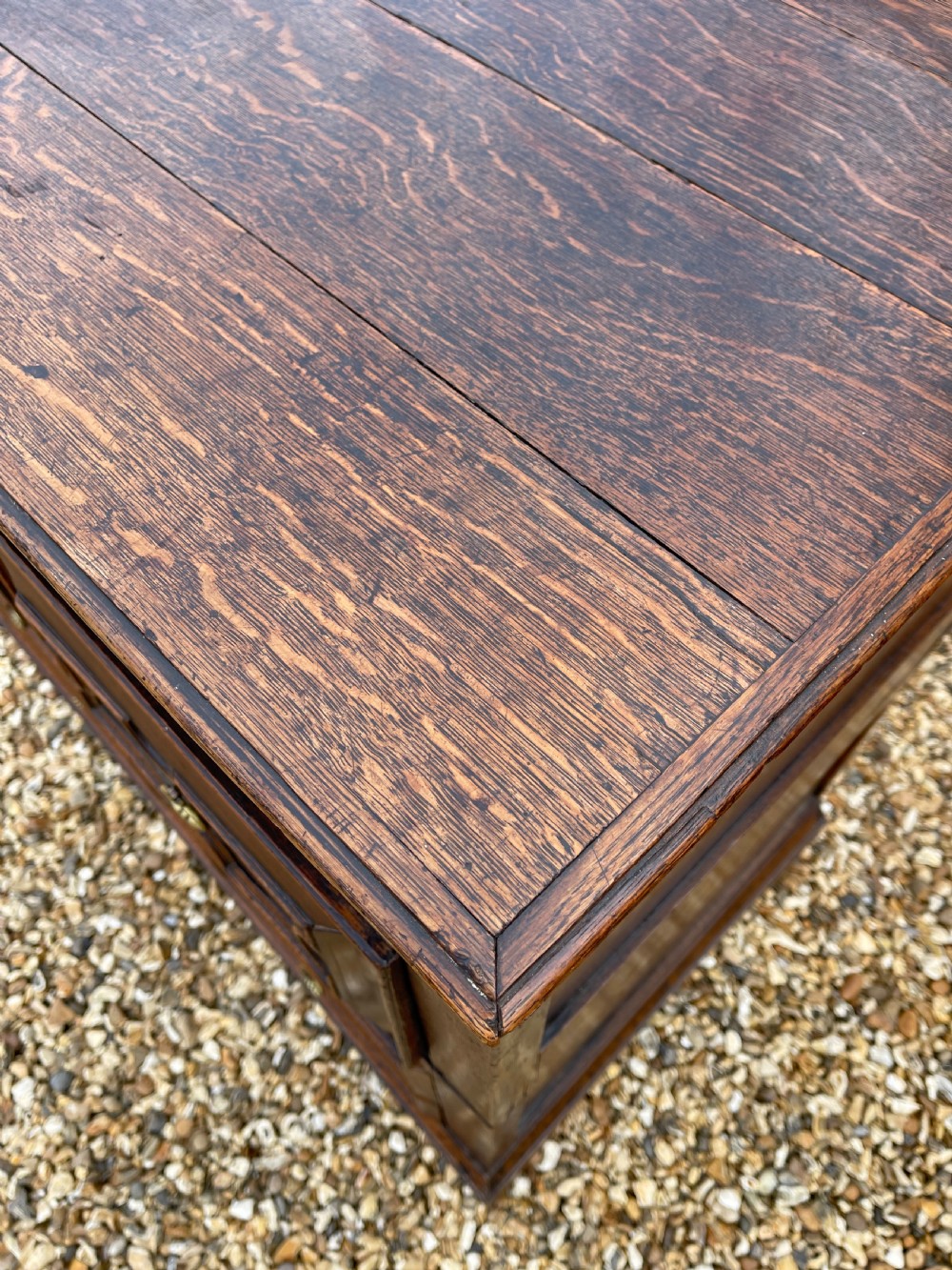 Antique oak chest  View VI