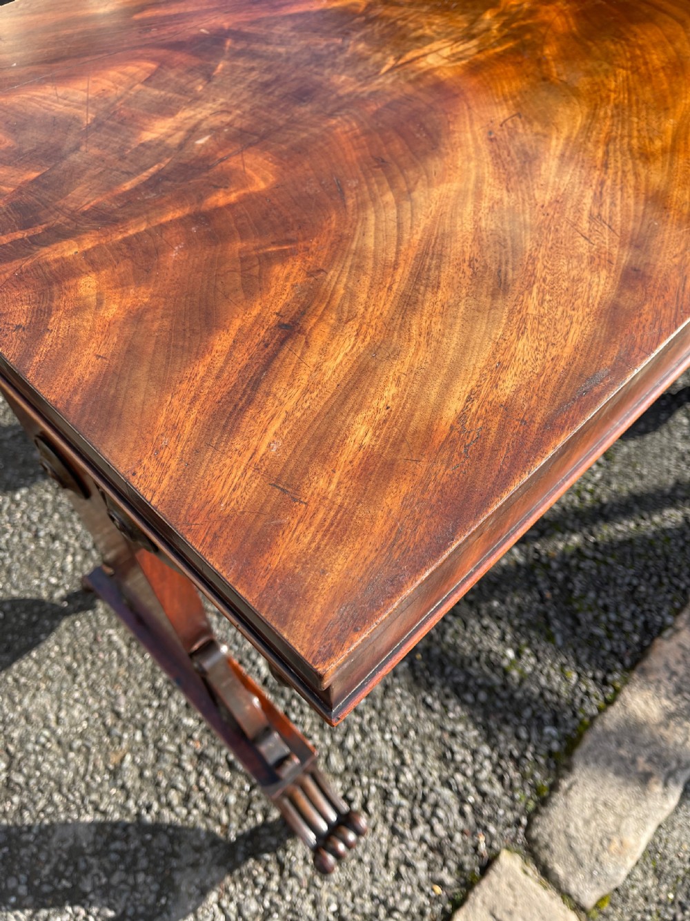 Early Nineteenth Century table  View VII