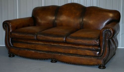 VERY RARE FULLY RESTORED GENTLEMAN'S CLUB MOUSTACHE BACK BROWN LEATHER SOFA - ADDITIONAL PHOTO 1