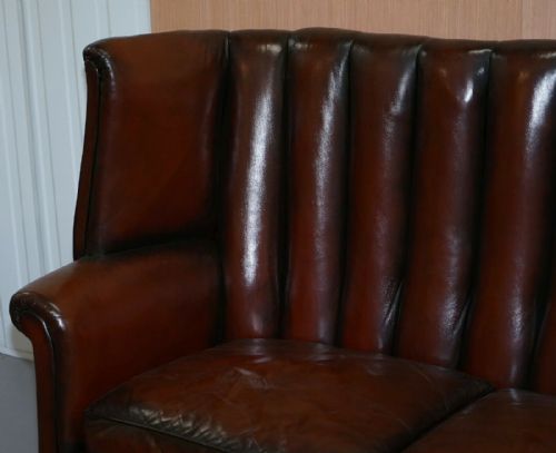 RARE CIRCA 1860 HUGE VICTORIAN BROWN LEATHER BARREL BACK SUITE SOFA ARMCHAIR - ADDITIONAL PHOTO 4