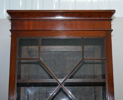 PAIR OF LARGE TALL ANTIQUE VICTORIAN MAHOGANY ASTRAL GLAZED LIBRARY BOOKCASES - ADDITIONAL PHOTO 7