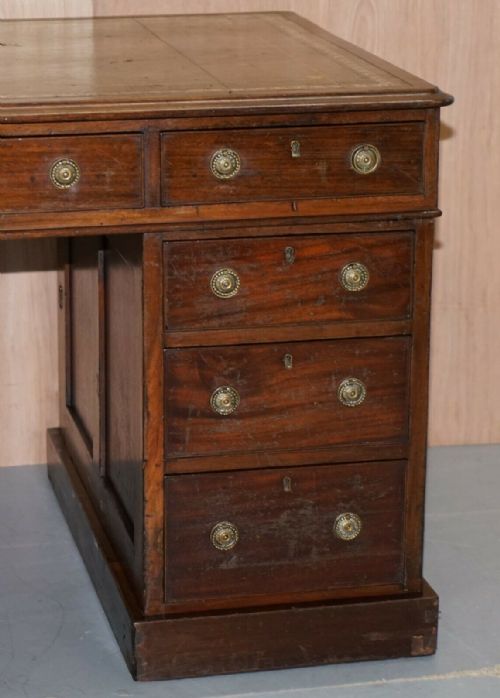 LOVELY GEORGE III CIRCA 1780 DOUBLE SIDED WALNUT PARTNER DESK ORIGINAL HANDLES - ADDITIONAL PHOTO 3