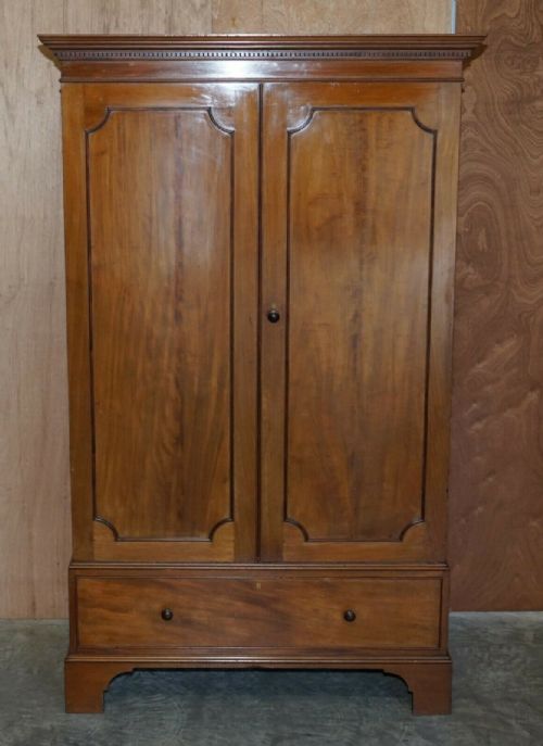 ORIGINAL ANTIQUE FULLY STAMPED HOWARD SON'S BERNERS STREET MAHOGANY WARDROBE - ADDITIONAL PHOTO 4