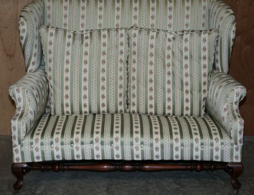 VICTORIAN HOWARD SONS TICKING FABRIC UPHOLSTERED DOUBLE WINGBACK SOFA ARMCHAIR - ADDITIONAL PHOTO 10