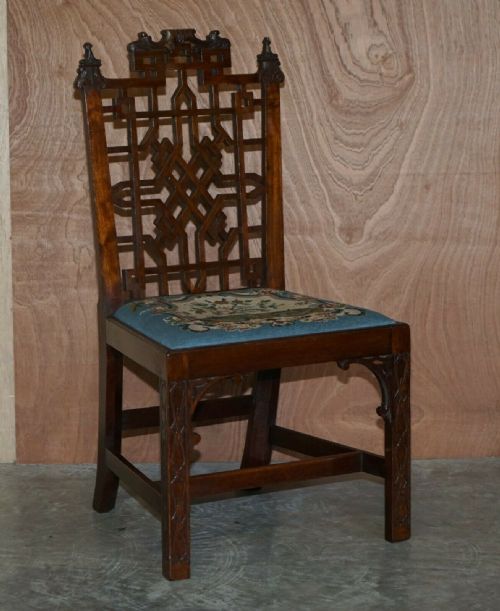 SIX IMPORATANT GEORGE III 1760 THOMAS CHIPPENDALE CHINESE PAGODA DINING CHAIRS - ADDITIONAL PHOTO 3
