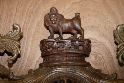 ROYAL CIRCA 17071714 HAND CARVED POLYCHROME PAINTED ARMORIAL CREST COAT OF ARMS - ADDITIONAL PHOTO 3